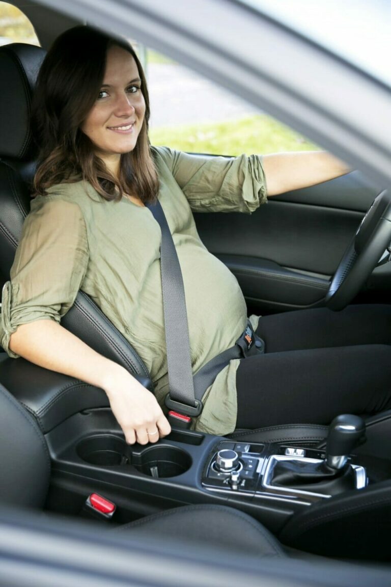 Saznali ste da čekate bebu? Evo zašto trebate početi koristiti pojas za trudnice odmah!